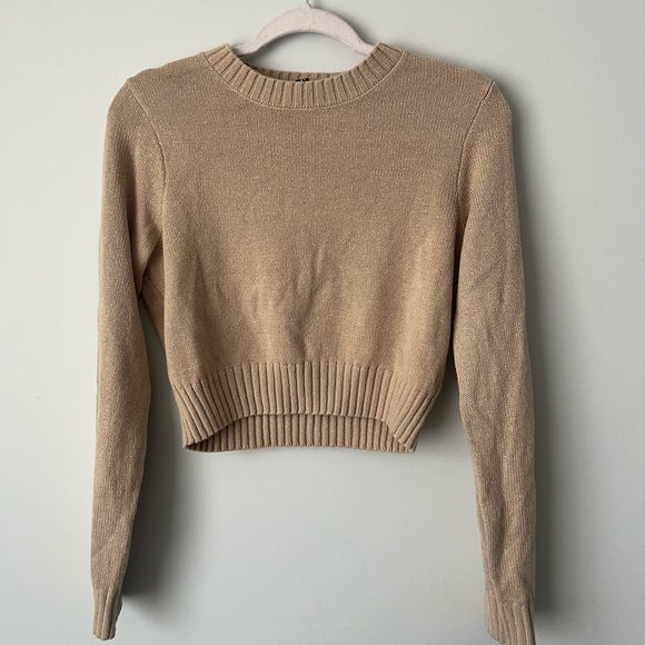 H&M BEIGE CROPPED LONG SLEEVE SWEATER - Picture 5 of 9